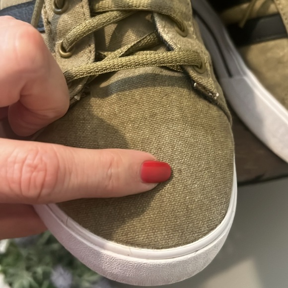 Men’s Adidas Army Green Shoes Size 10.5 Causal 3 Stripe Black Canvas Fashion - Picture 9 of 11